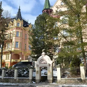 4* Hotell Lazensky Smetana